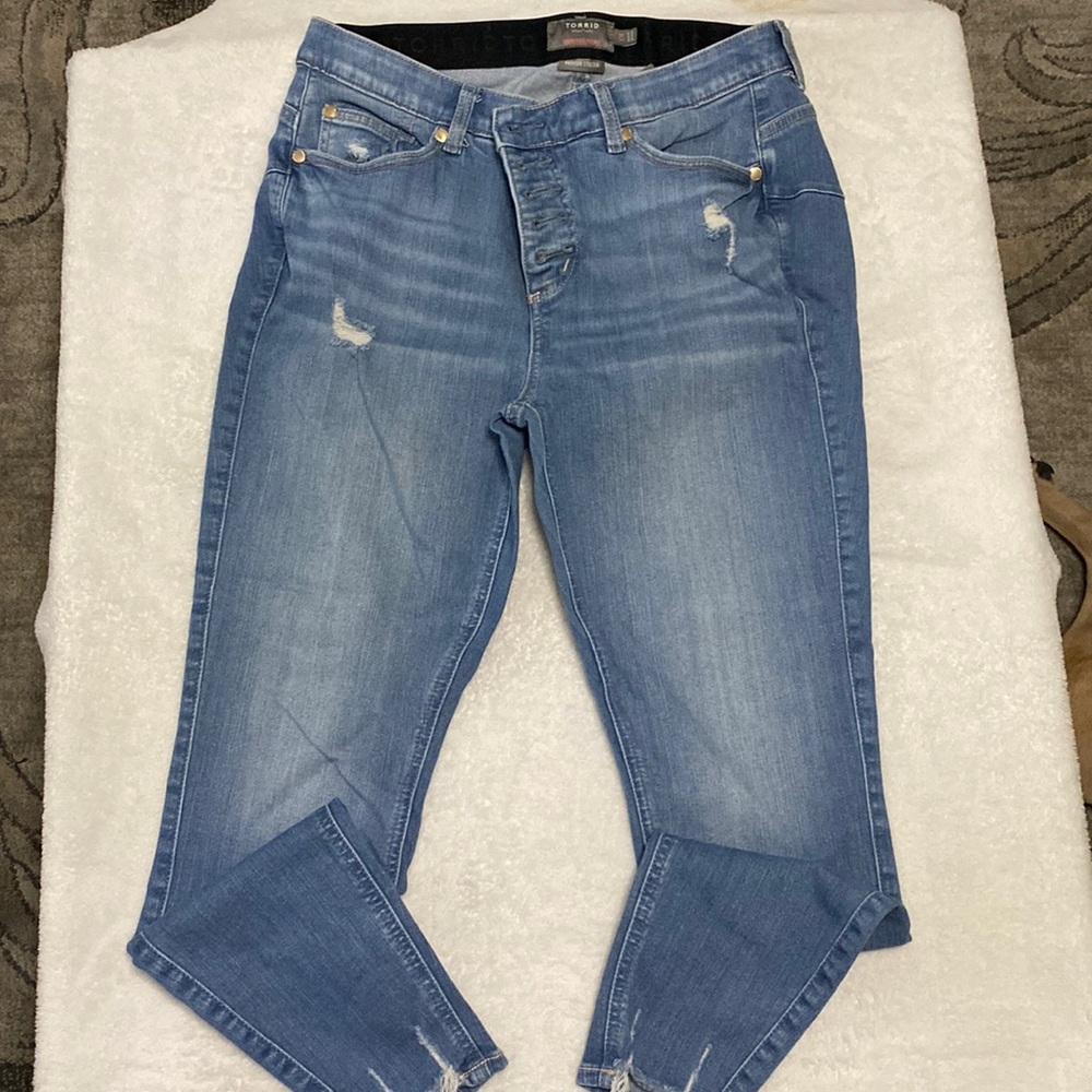 Torrid skinny jeans